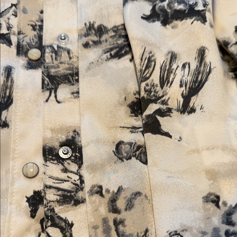 NWT Wrangler xl ladies Cowboy Print Casual Shirt - Black and Cream with snaps! - Picture 3 of 7